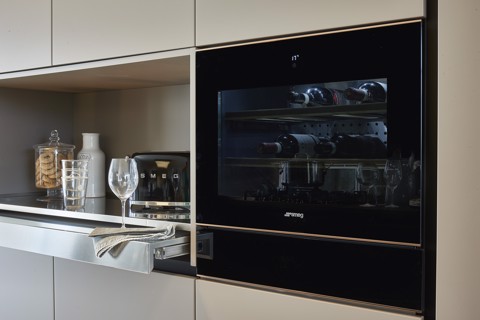Smeg Tostapane 50's Style – Nero LUCIDO 2x2 – TSF01BLEU