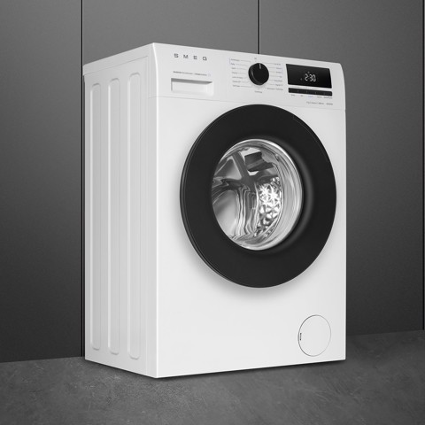 Smeg W3C072A lavatrice Caricamento frontale 6 kg 1200 Giri/min Bianco