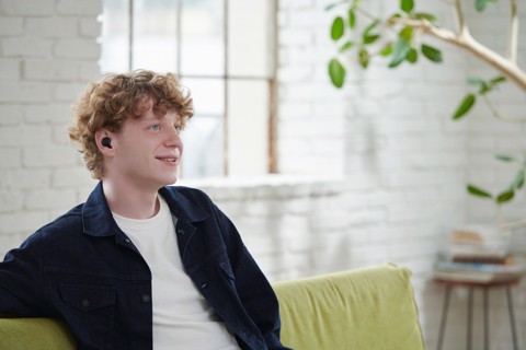 Sony WF-C500 - Auricolari True Wireless, Fino a 20 ore di durata della batteria con custodia di ricarica, Compatibile con l'Assistente Vocale, Microfono integrato (Nero)