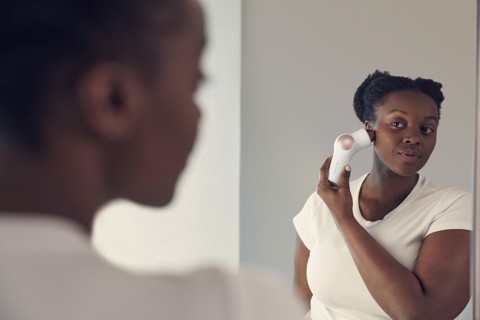 Therabody - TheraFace Pro Bianco, la soluzione più avanzata per la salute del viso