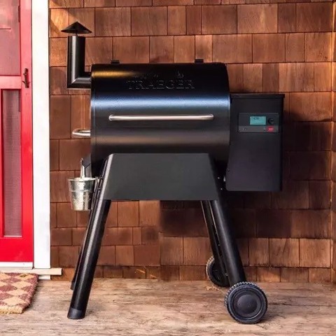 Traeger Barbecue a pellet Pro 575 con tecnologia WiFIRE per 10 coperti