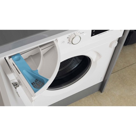 Whirlpool BI WMWG 71483E EU N lavatrice Caricamento frontale 7 kg 1400 Giri/min D Bianco