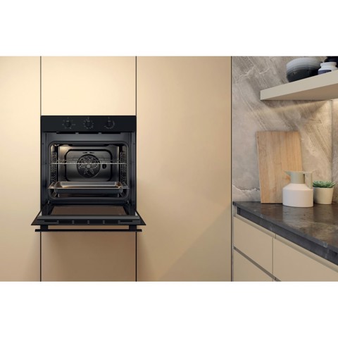 Whirlpool Elements OMR35HR0B 71 L A Nero