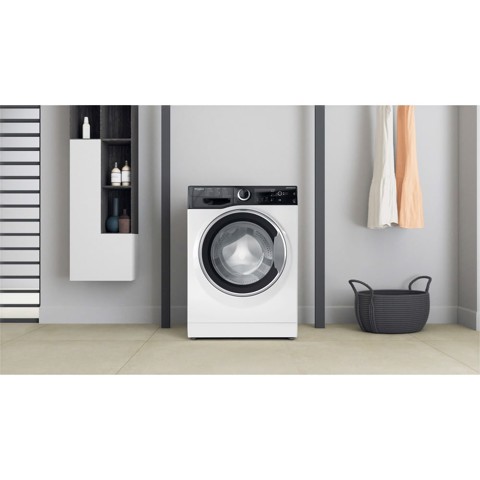 Whirlpool Lavatrice a libera installazione - WSB 624 S IT