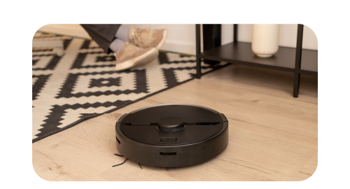 Robot aspirapolvere per la pulizia domestica